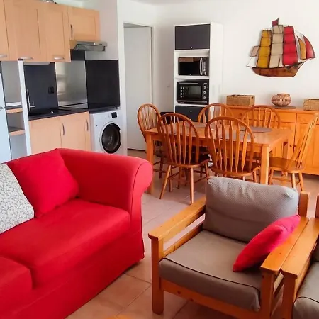Maison Confortable à Avec Jardin Privé Torreilles